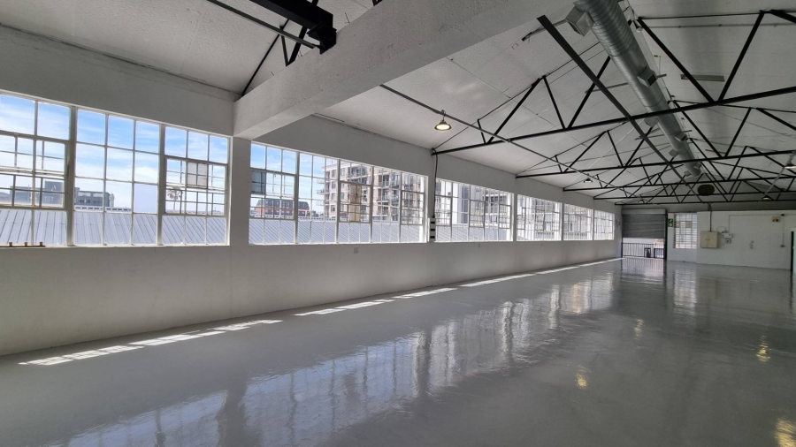 1 Bedroom Property for Sale in Woodstock Western Cape